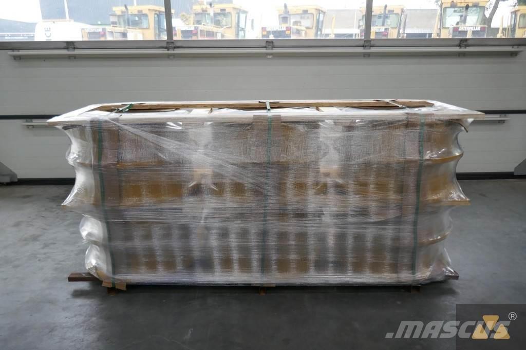 CAT 570-3854 Шини