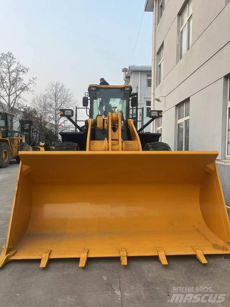 SDLG 958L Фронтальні навантажувачі