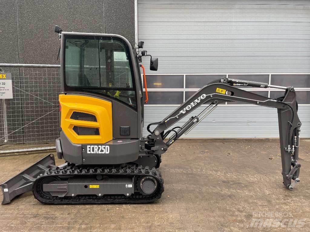 Volvo ECR25D Міні-екскаватори < 7т