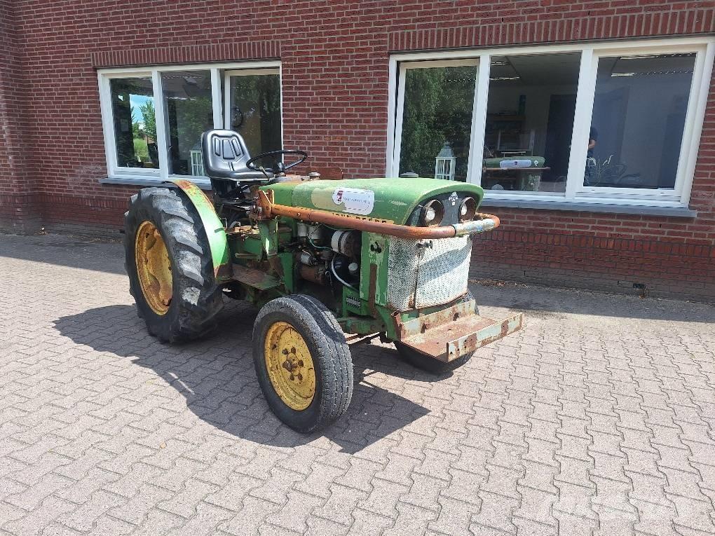 John Deere 1020 Трактори