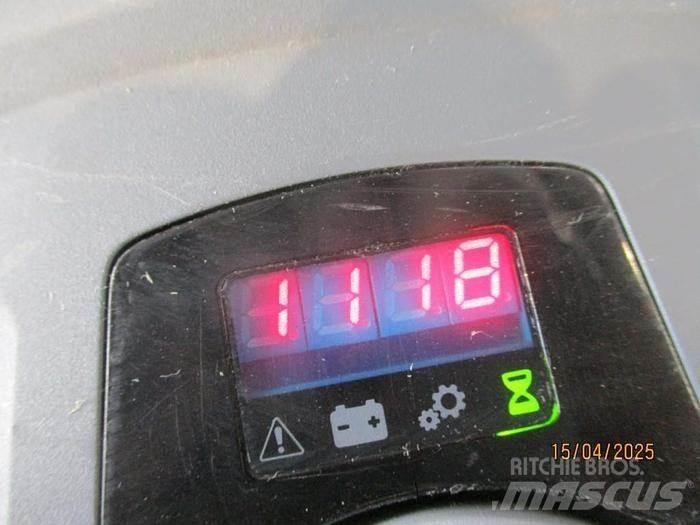 BT LWE 160 Штабелери