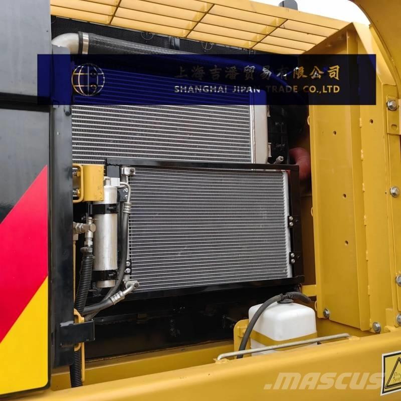 CAT 320 D Гусеничні екскаватори