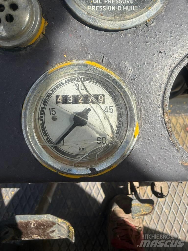 O&K F 105 Грейдери
