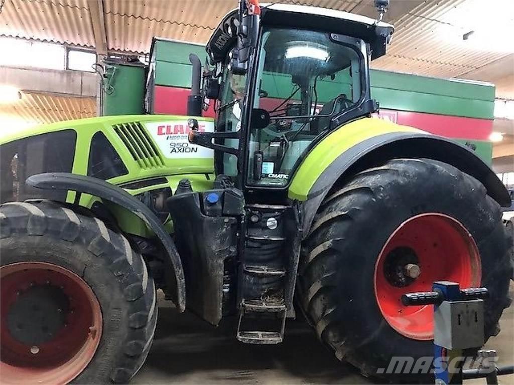 CLAAS Axion 950 Трактори