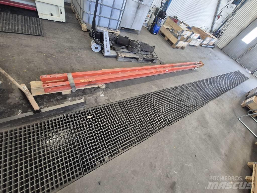 Sandvik Robolt Установки тросового зміцнення шахт і тунелів