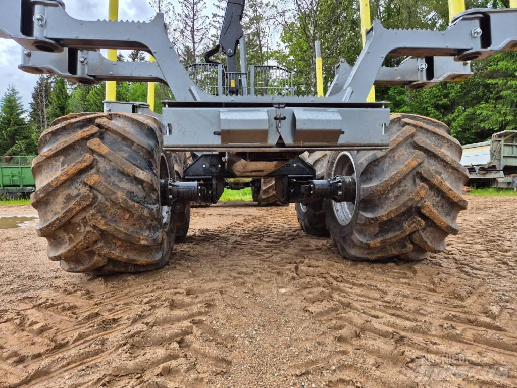 Palms 15UAWD Лісові причепи