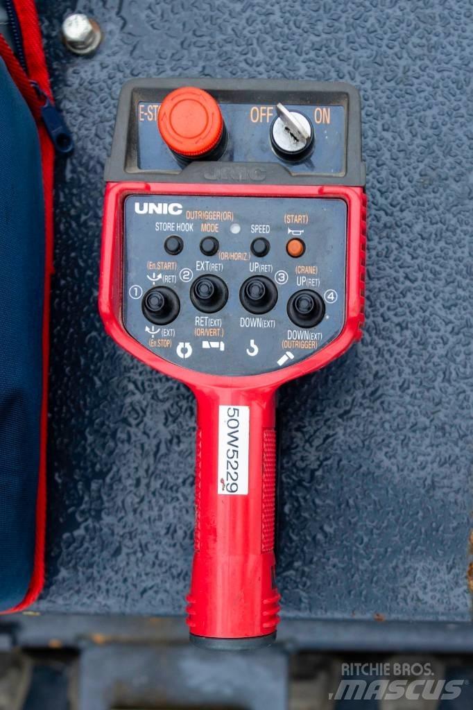 Unic URW-547 CDER Міні-крани