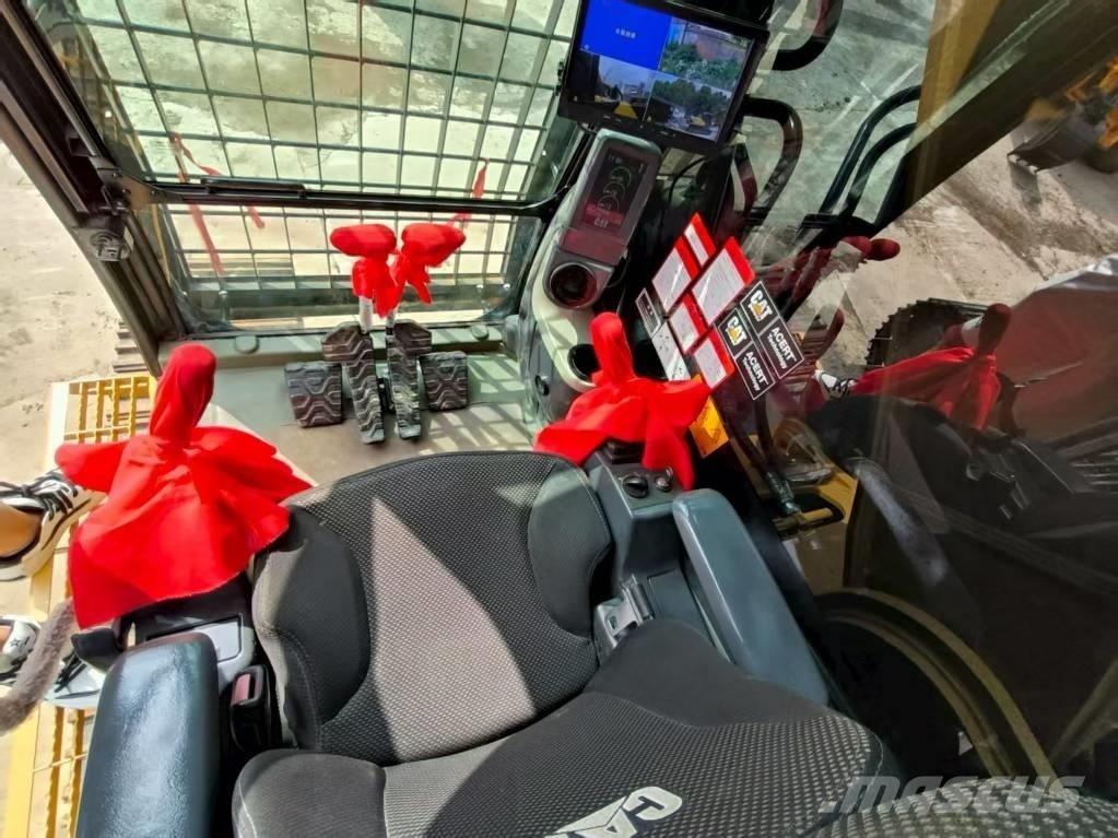 CAT 340 D L Гусеничні екскаватори
