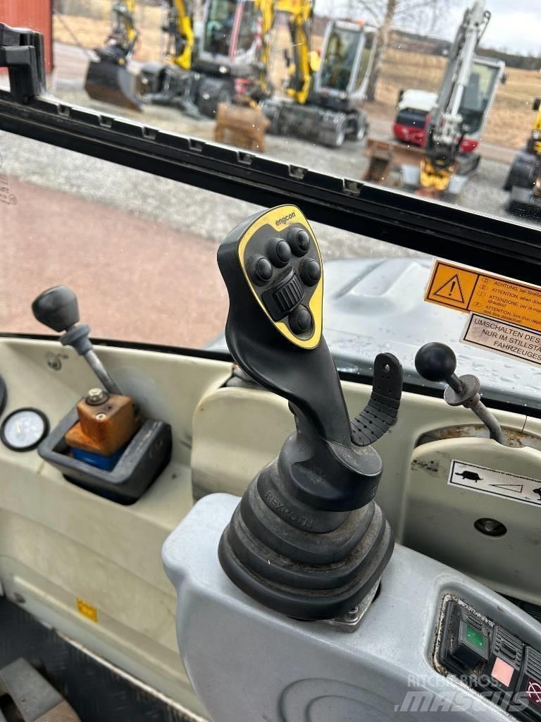 Wacker Neuson 6503 Колісні екскаватори