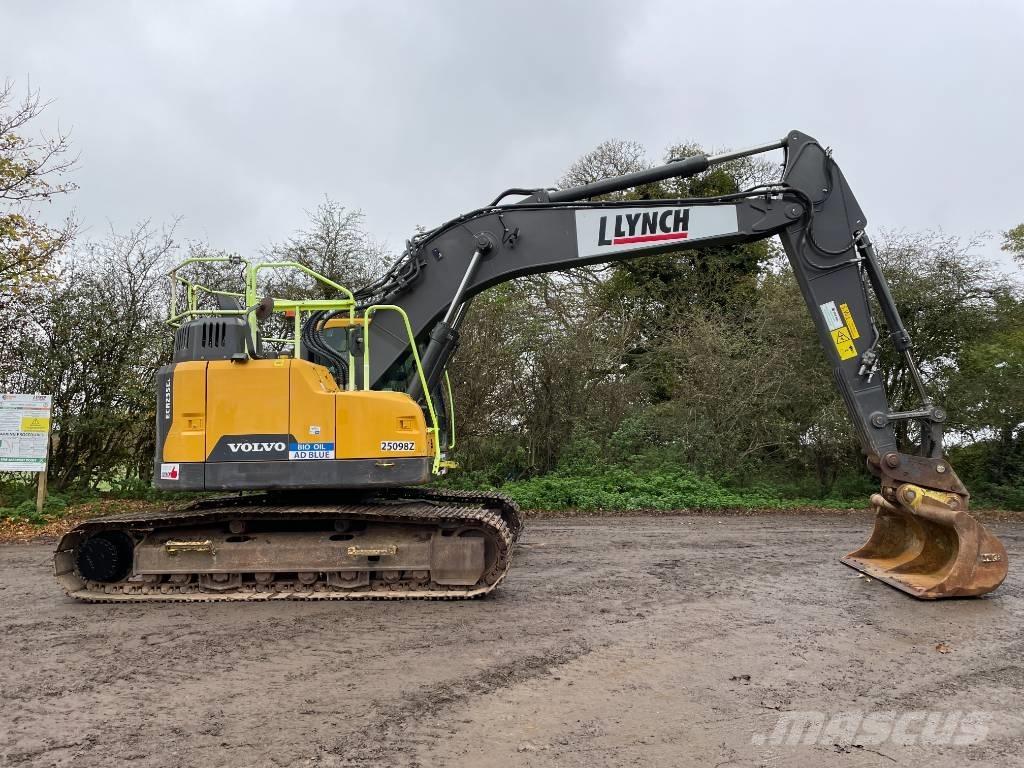 Volvo ECR 235 Гусеничні екскаватори