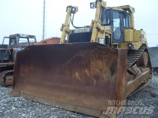 CAT D 9 R Гусеничні бульдозери