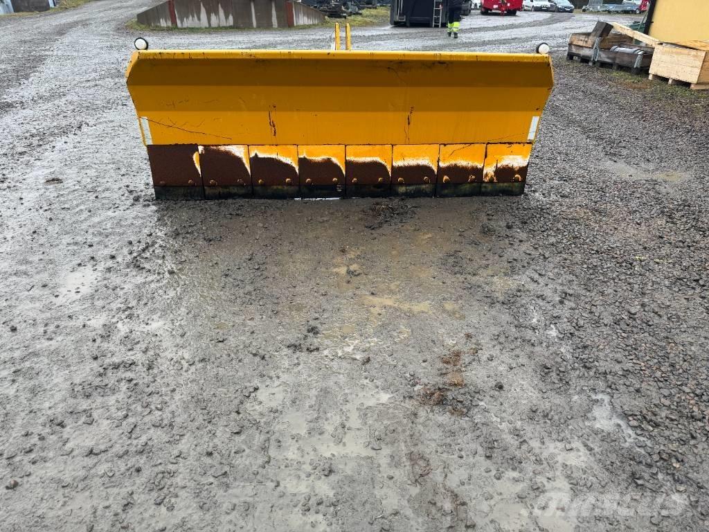 Snowline 2810 Снігоочищувальні ножі та плуги