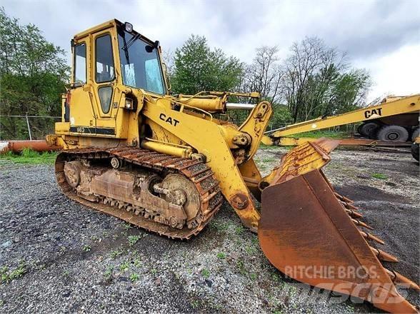 CAT 963 Гусеничні вантажники