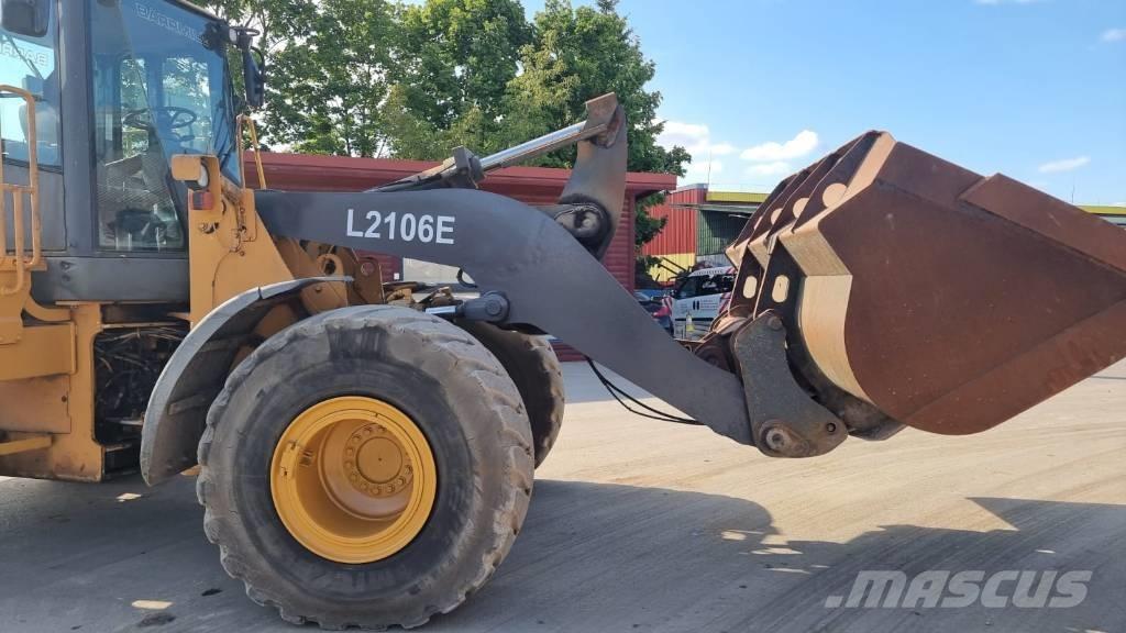 Bell L 2106 E Фронтальні навантажувачі