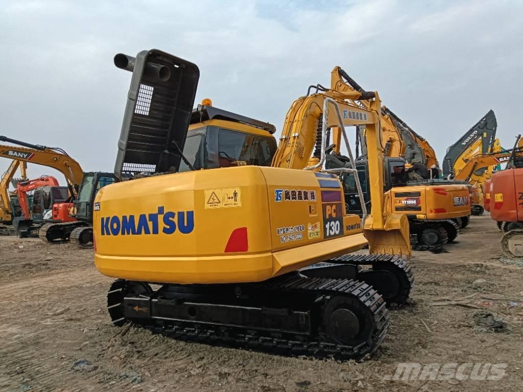 Komatsu PC 130 Гусеничні екскаватори