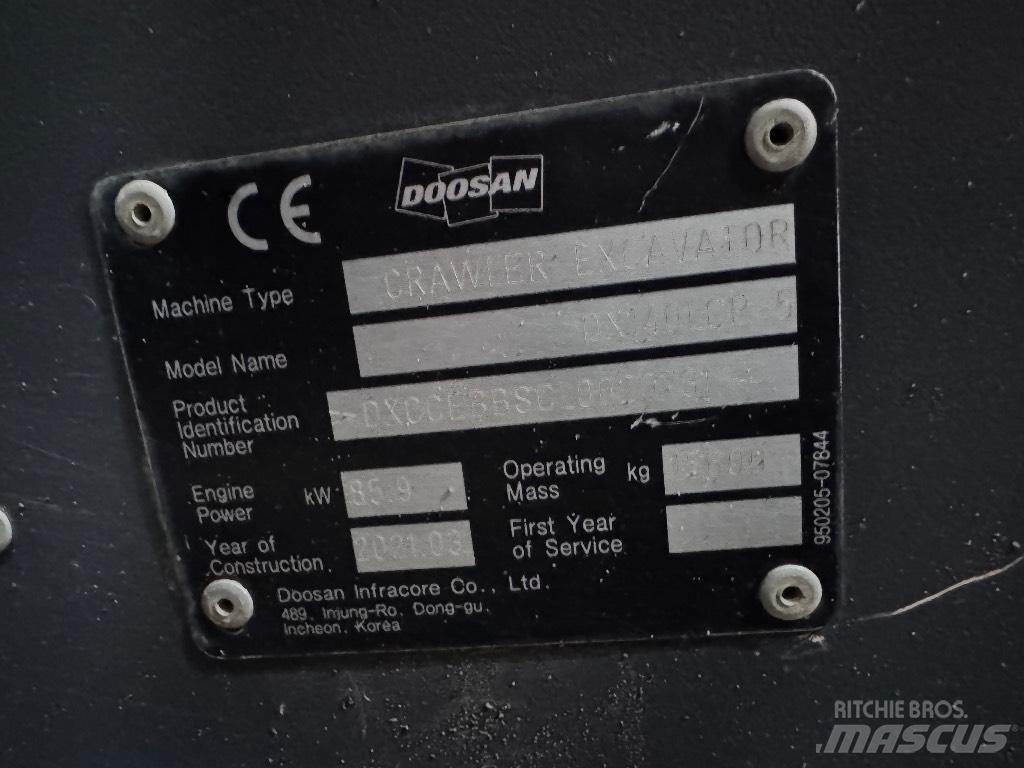 Doosan DX 140 LCR-5 Гусеничні екскаватори