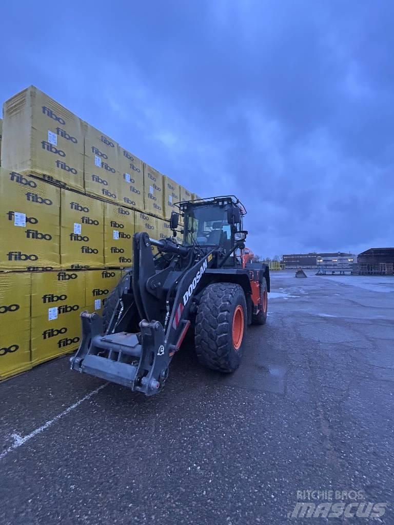 Doosan DL 280-7 Фронтальні навантажувачі