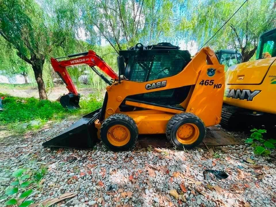 CASE 465 HD Міні-навантажувачі
