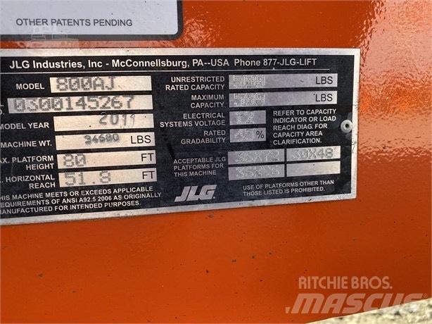 JLG 800 AJ Колінчаті підйомники