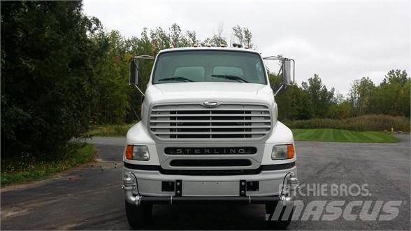Sterling L8513 Поливальні машини
