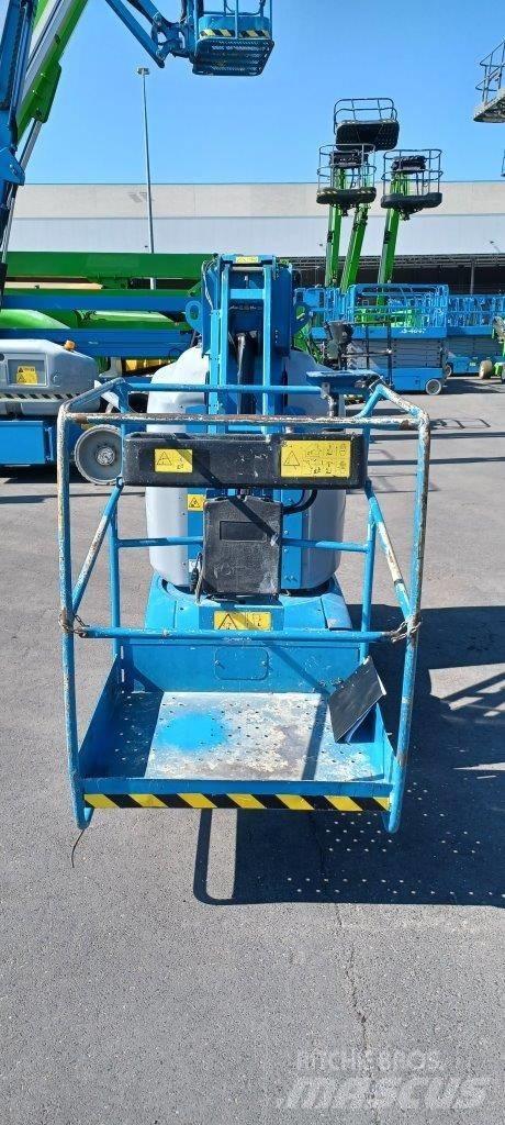 GENIE GR26J Вертикальні щоглові підйомники