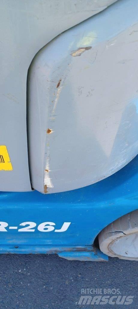 GENIE GR26J Вертикальні щоглові підйомники