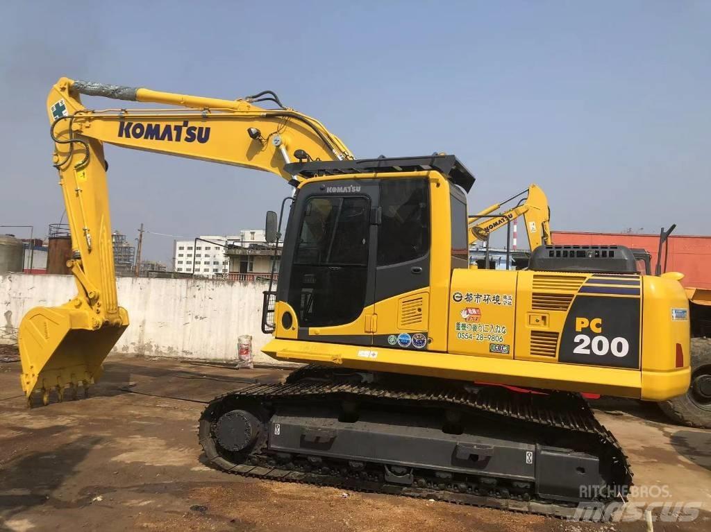Komatsu PC200-8 Гусеничні екскаватори