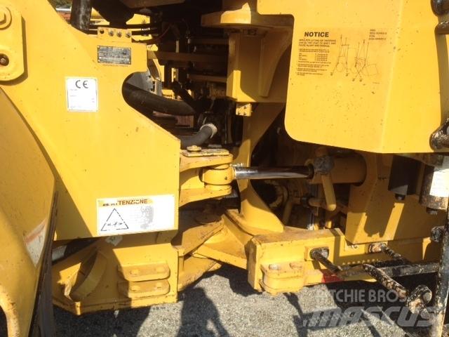 CAT 966G II Фронтальні навантажувачі