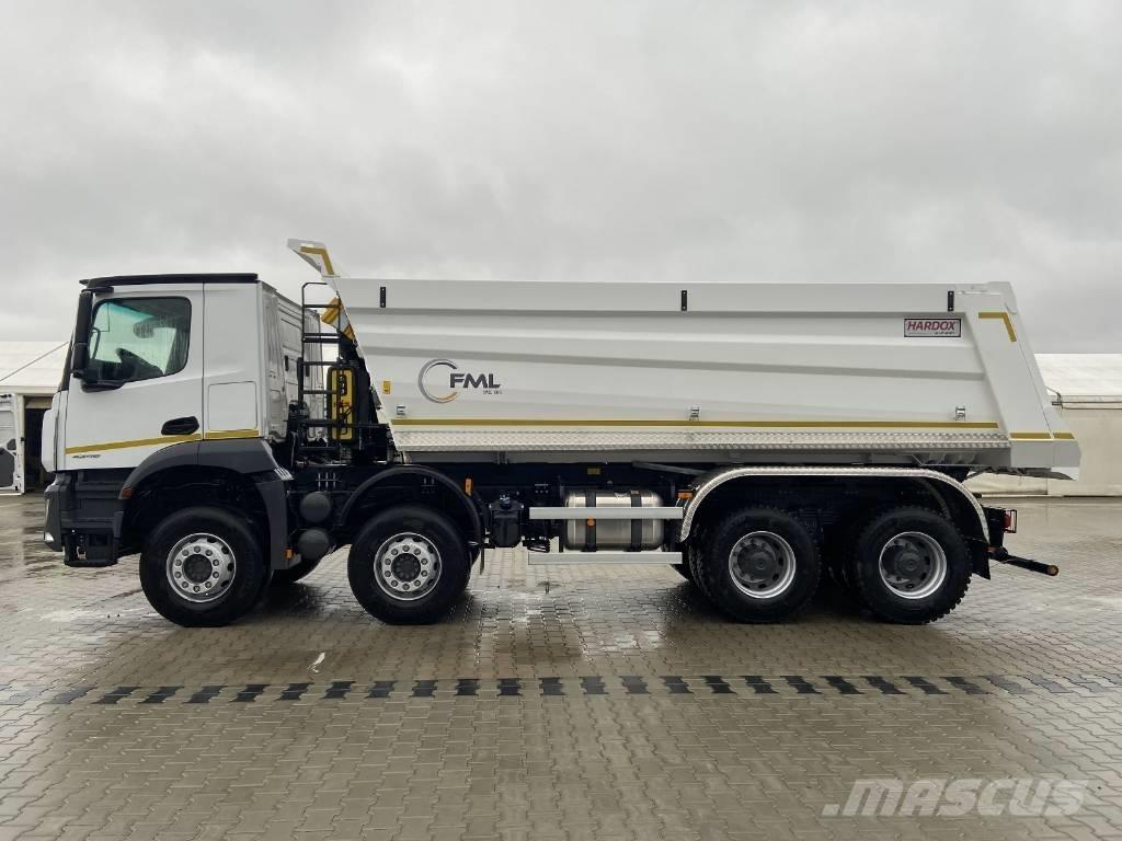 Mercedes-Benz 4143 Tipper trucks