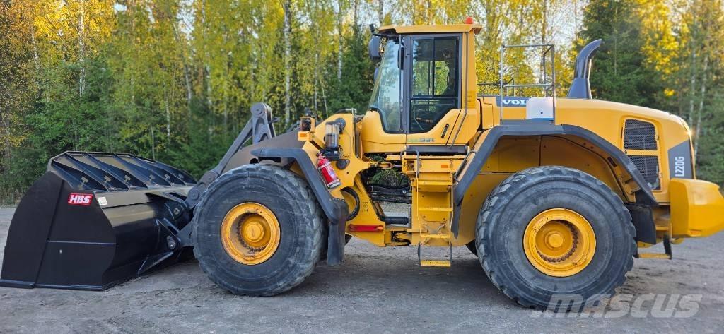 Volvo L 220 G Фронтальні навантажувачі