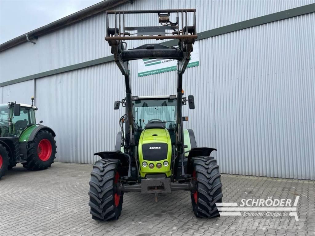 CLAAS CELTIS 426 Трактори