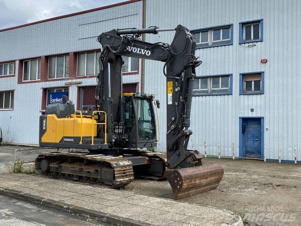 Volvo EC 160 Гусеничні екскаватори