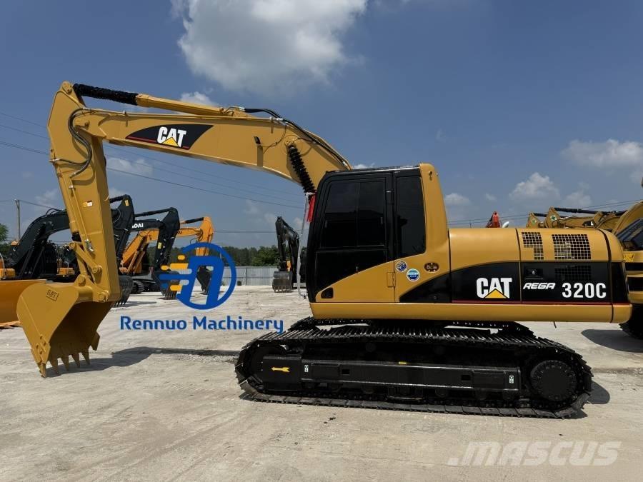 CAT 320C Гусеничні екскаватори