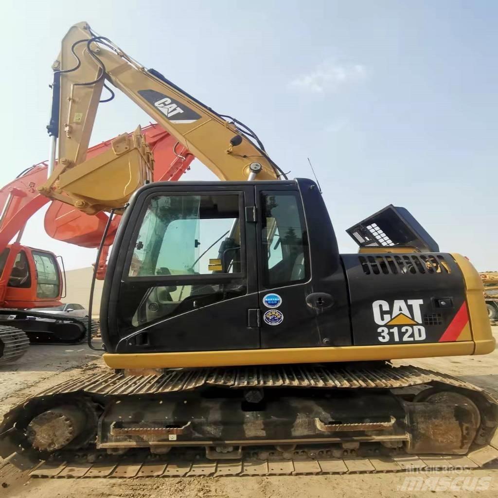 CAT 312 D Середні екскаватори 7т. - 12т.