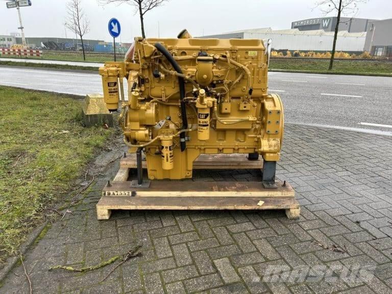 CAT C13 Двигуни
