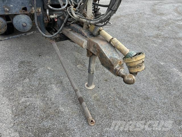 Peecon car-260 L Самосвальні причепи