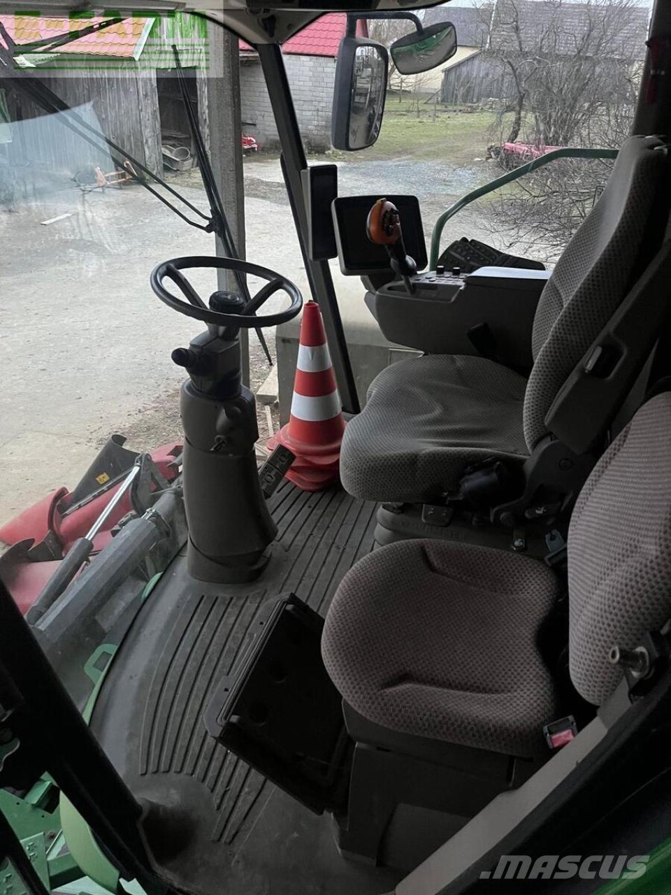 John Deere s670i Зернозбиральні комбайни