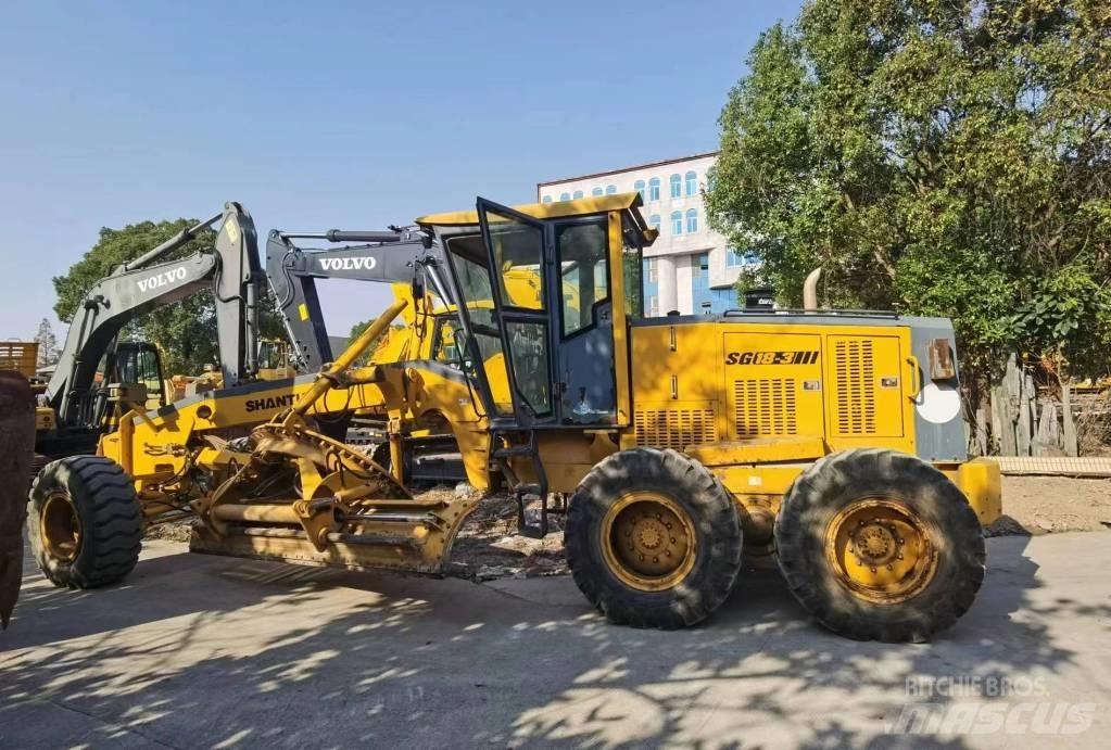 Shantui SG 18-3 Грейдери