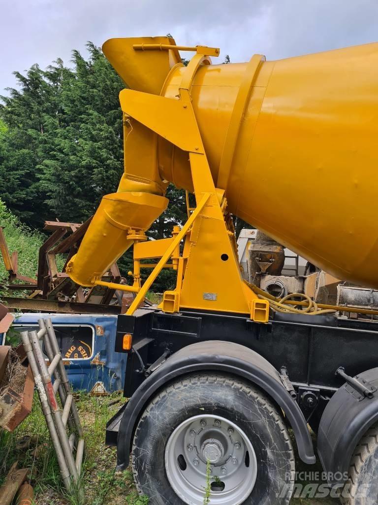  Concrete Mixer Інші причепи