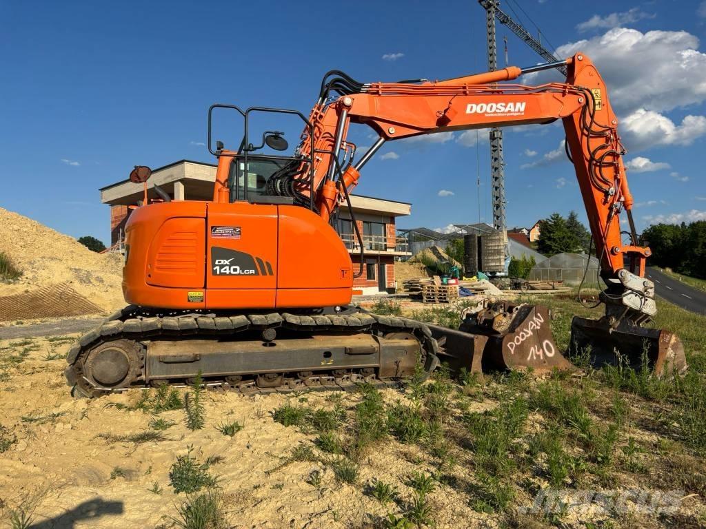 Doosan DX 140 LCR-3 Гусеничні екскаватори