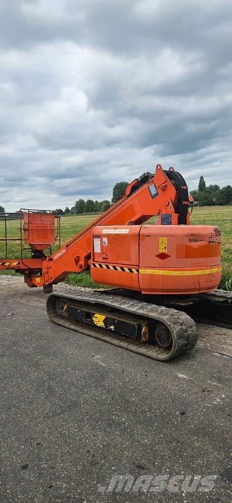 Hitachi HX99B Колінчаті підйомники