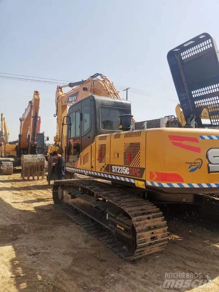 Sany SY235CPRO Гусеничні екскаватори
