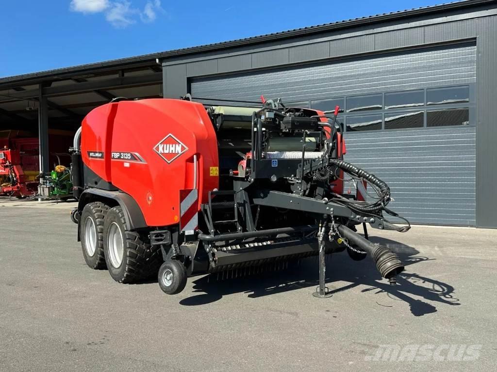 Kuhn FPB 3135 Фуражні комбайни