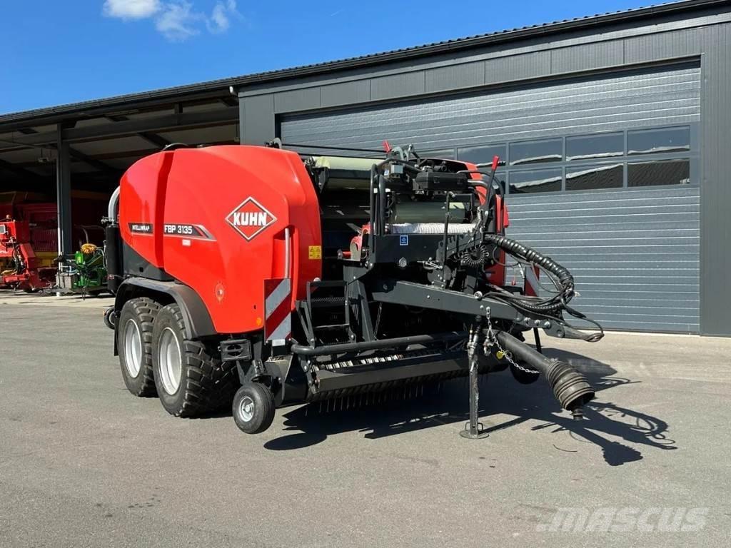 Kuhn FPB 3135 Фуражні комбайни