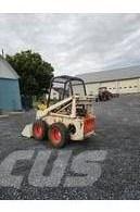 Bobcat M600 Міні-навантажувачі
