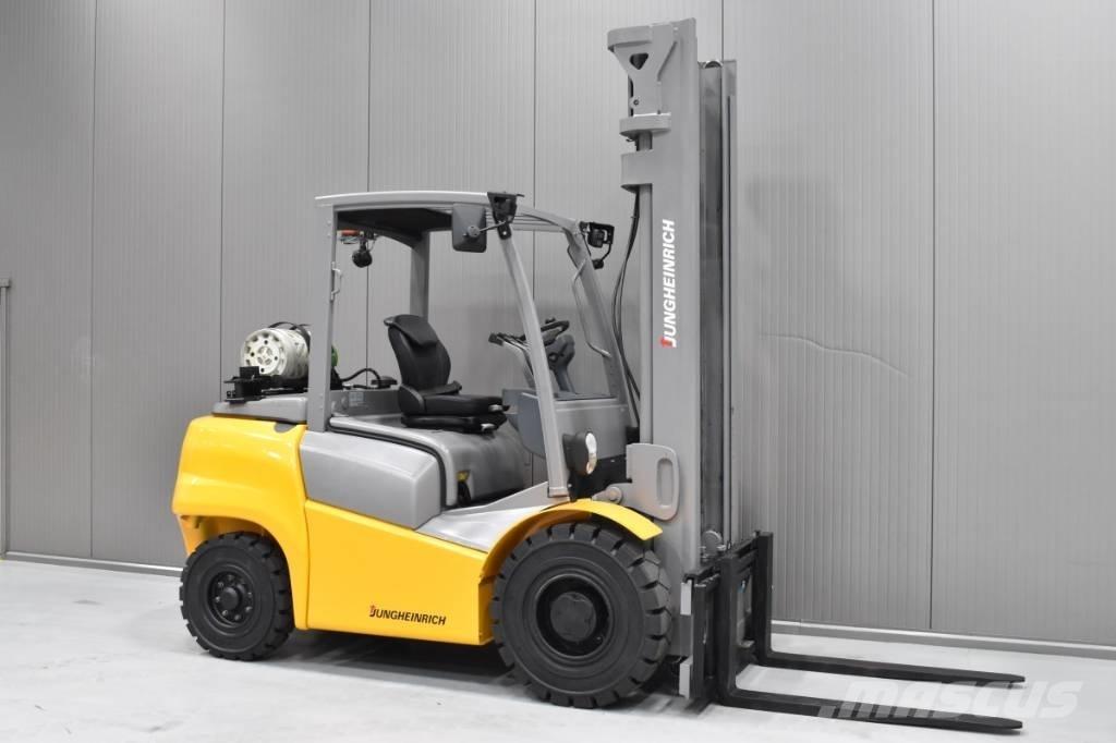 Jungheinrich TFG 540 Газові навантажувачі