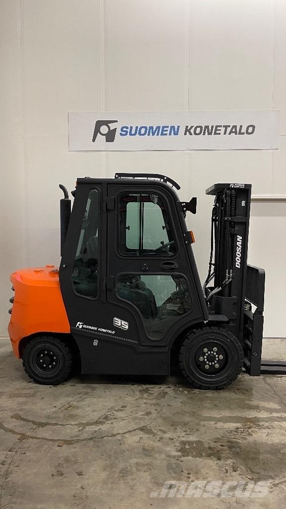 Doosan D35NXP Дизельні навантажувачі