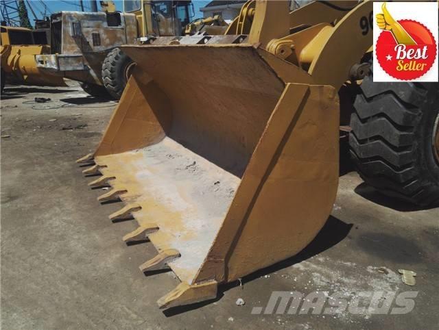 CAT 966 E Фронтальні навантажувачі