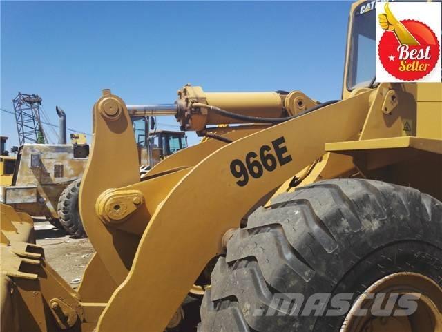 CAT 966 E Фронтальні навантажувачі