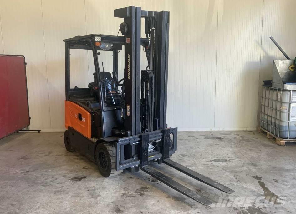 Doosan B 25 X-7 Електронавантажувачі